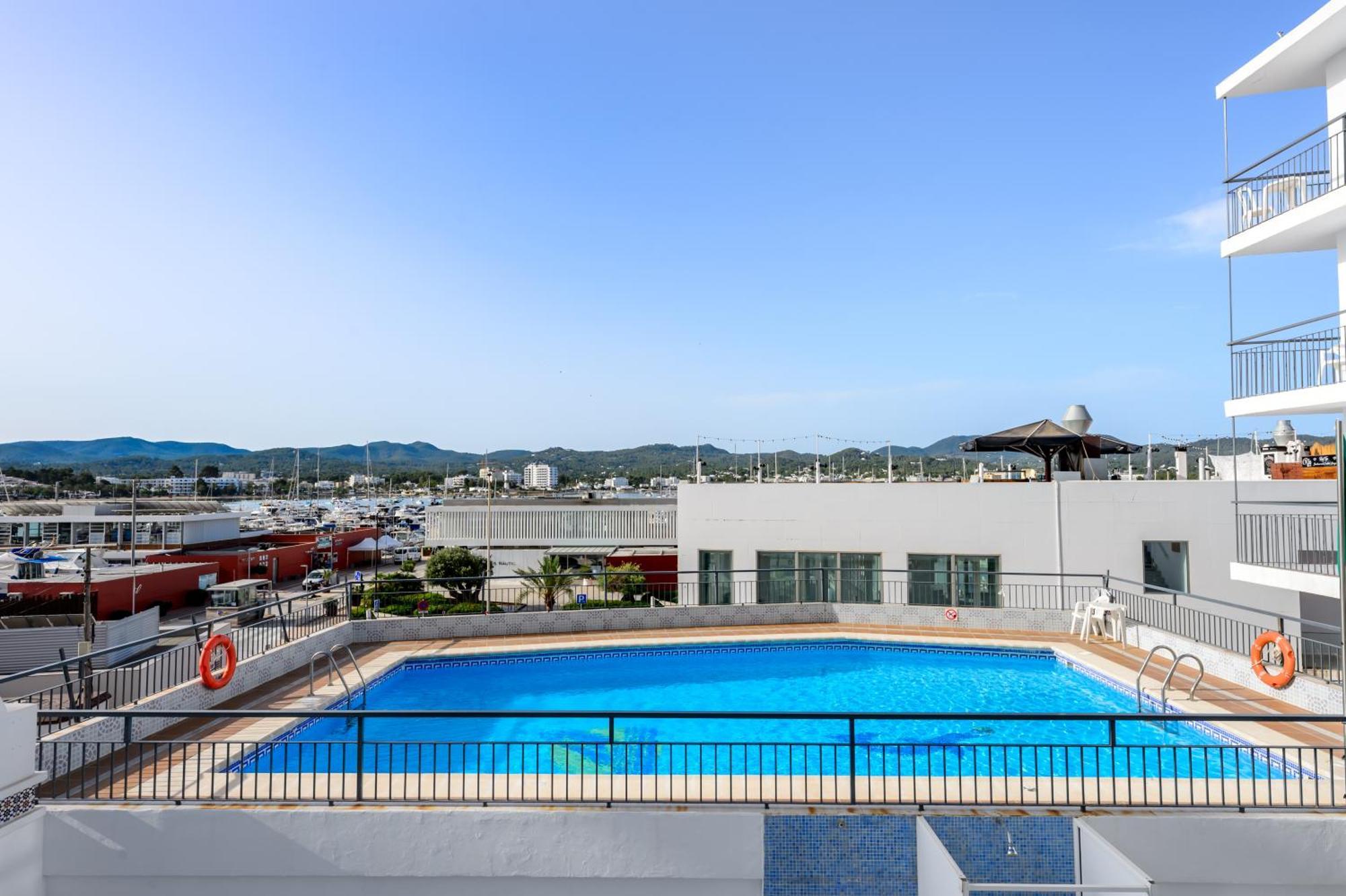Aparthotel Vibra Del Mar - Adults Only Сан-Антонио-Абад Экстерьер фото