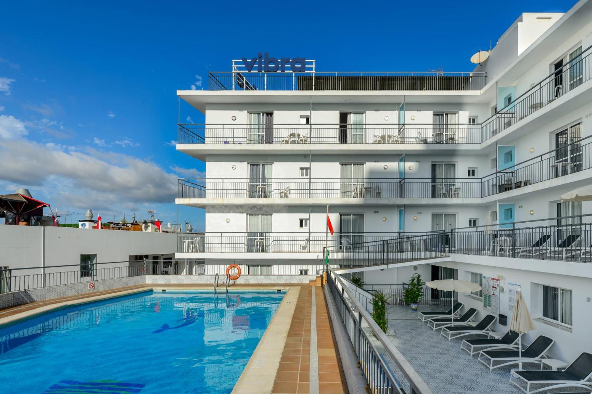 Aparthotel Vibra Del Mar - Adults Only Сан-Антонио-Абад Экстерьер фото