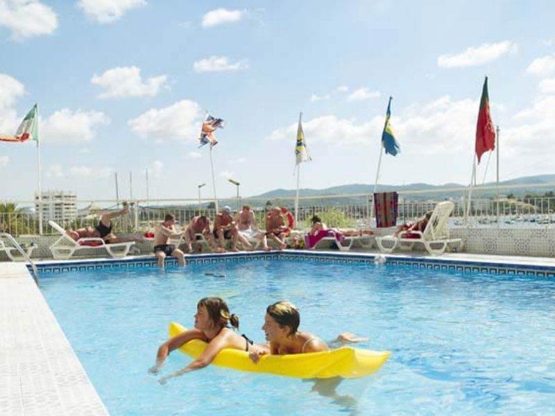 Aparthotel Vibra Del Mar - Adults Only Сан-Антонио-Абад Удобства фото