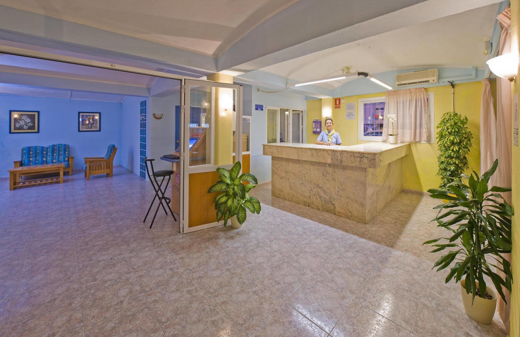 Aparthotel Vibra Del Mar - Adults Only Сан-Антонио-Абад Экстерьер фото